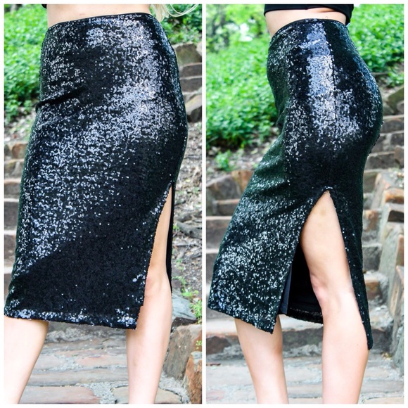 Dresses & Skirts - Black Sequin Skirt